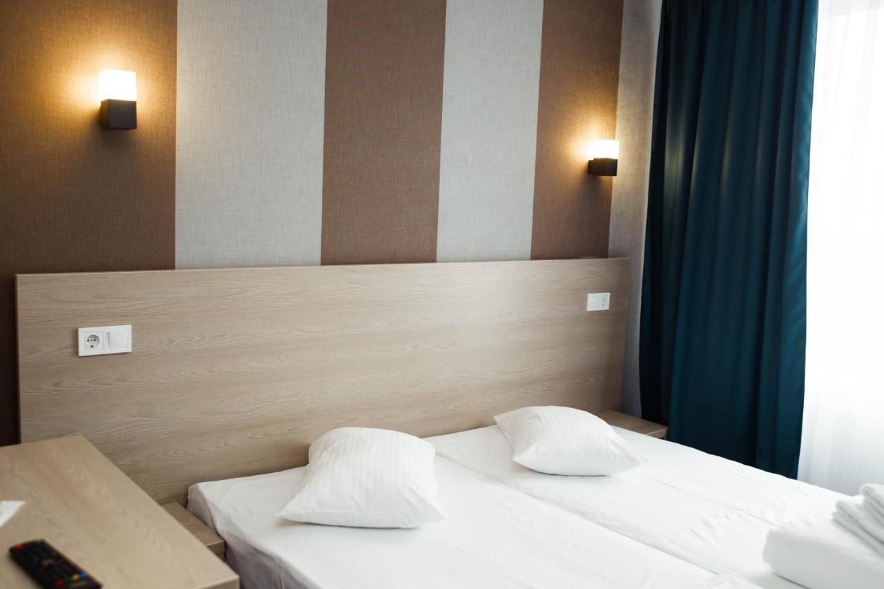 River Park Hotel Kovelʼ Екстериор снимка